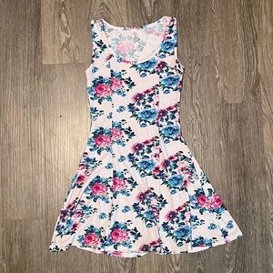 Floral Sleeveless Dress - White, Pink and Blue